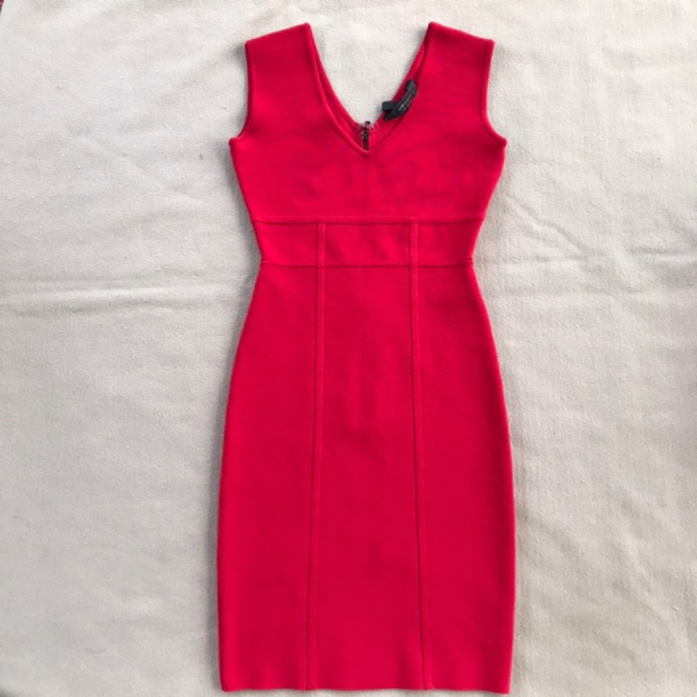 BCBGMAXAZRIA Red Makena Bandage Body-Con Dress - Picture 4 of 8